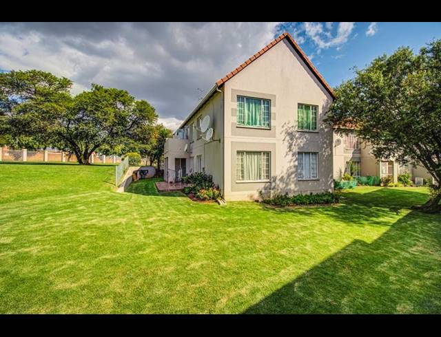 1 BEDROOM APARTMENT FOR SALE IN EDENVALE CENTRAL